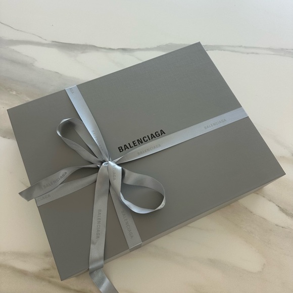 Balenciaga White Croc-Embossed Women's Bag - Picture 13 of 13